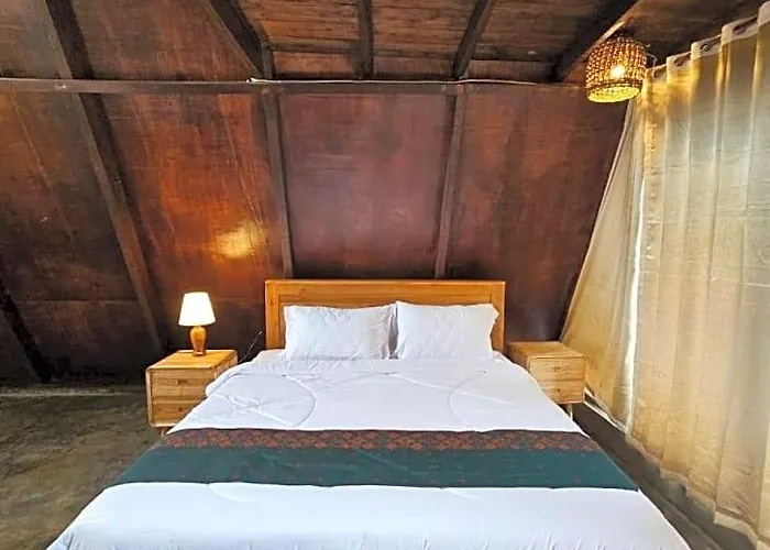 Umauthu Bali ロッジ Selemadeg
